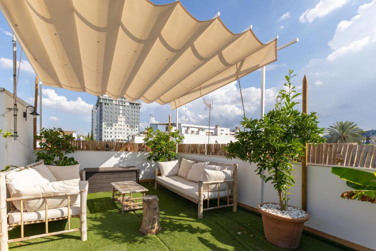 Tentudia Charming Apartments With Private Roof-Top Or Patio In San Bernardo By Ocityzen Sevilla Eksteriør bilde