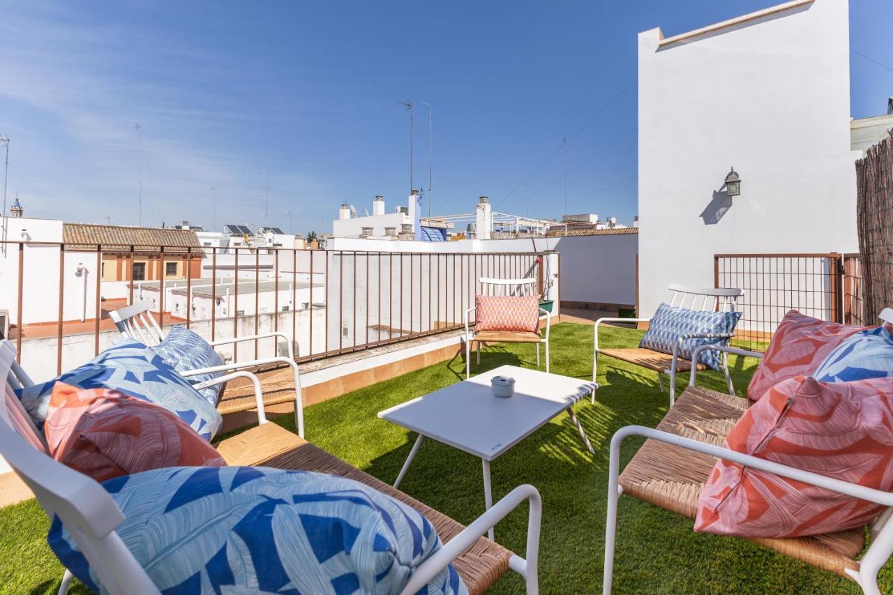 Tentudia Charming Apartments With Private Roof-Top Or Patio In San Bernardo By Ocityzen Sevilla Eksteriør bilde