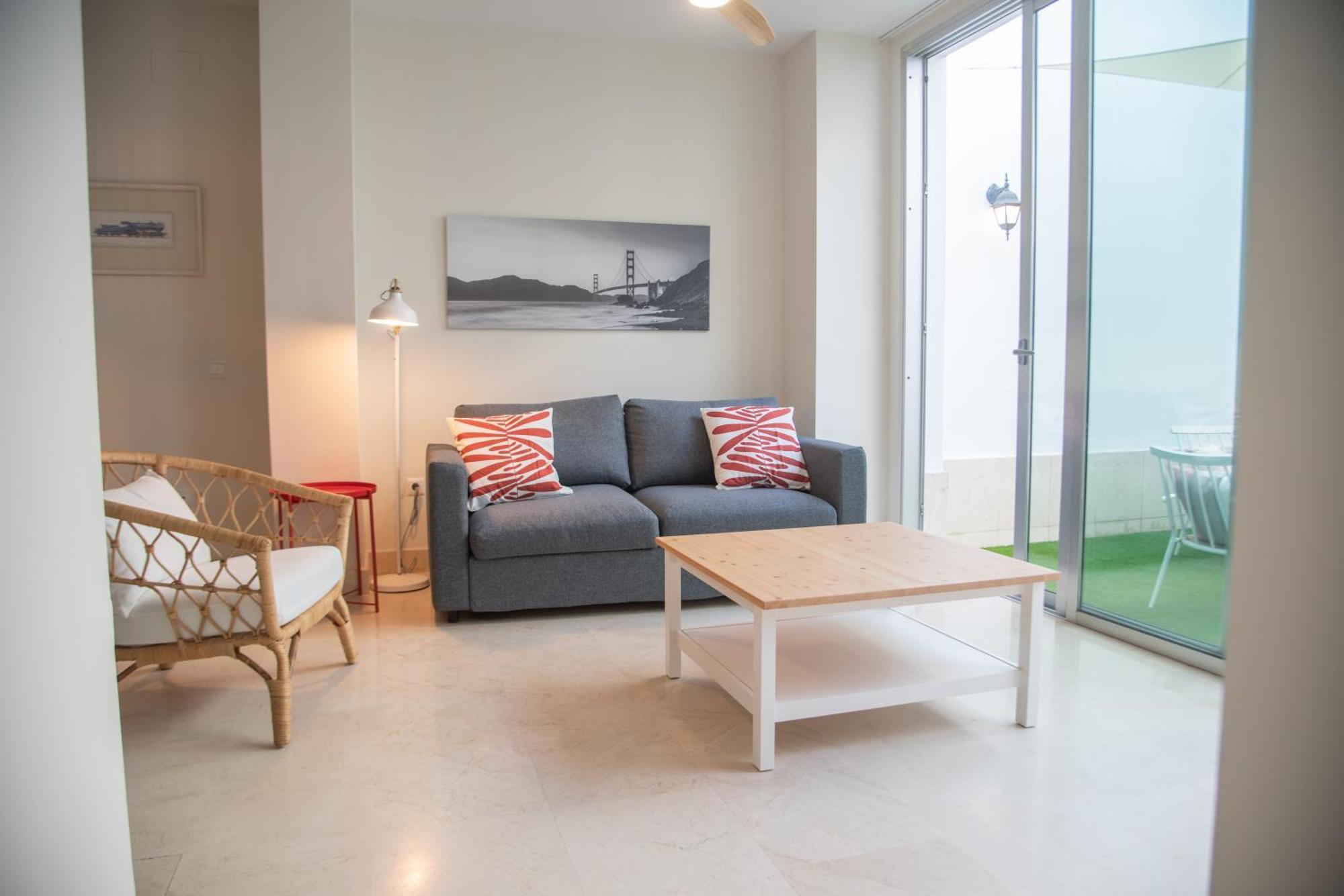 Tentudia Charming Apartments With Private Roof-Top Or Patio In San Bernardo By Ocityzen Sevilla Eksteriør bilde