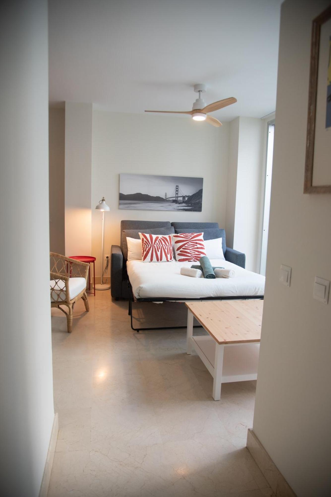 Tentudia Charming Apartments With Private Roof-Top Or Patio In San Bernardo By Ocityzen Sevilla Eksteriør bilde