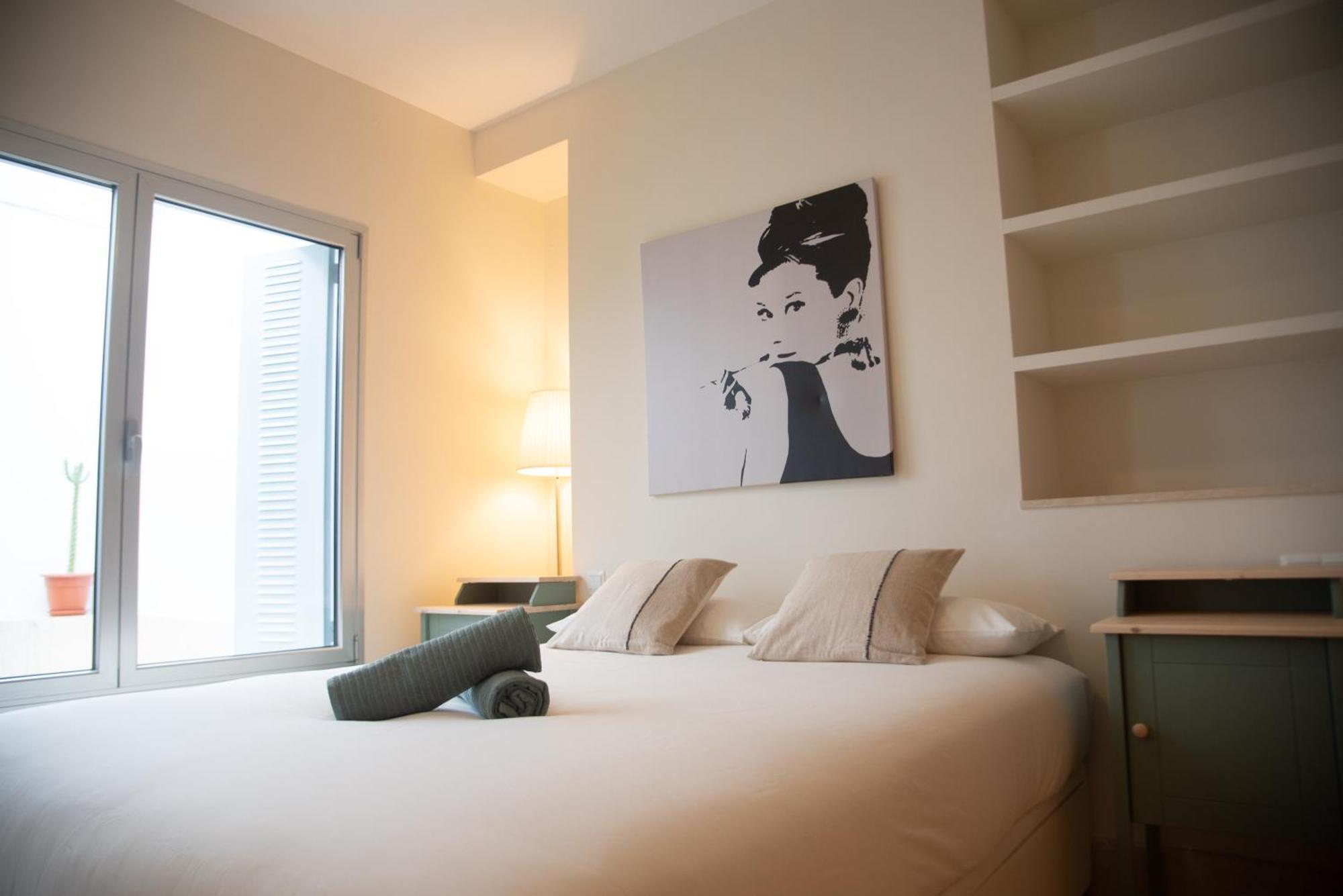 Tentudia Charming Apartments With Private Roof-Top Or Patio In San Bernardo By Ocityzen Sevilla Eksteriør bilde