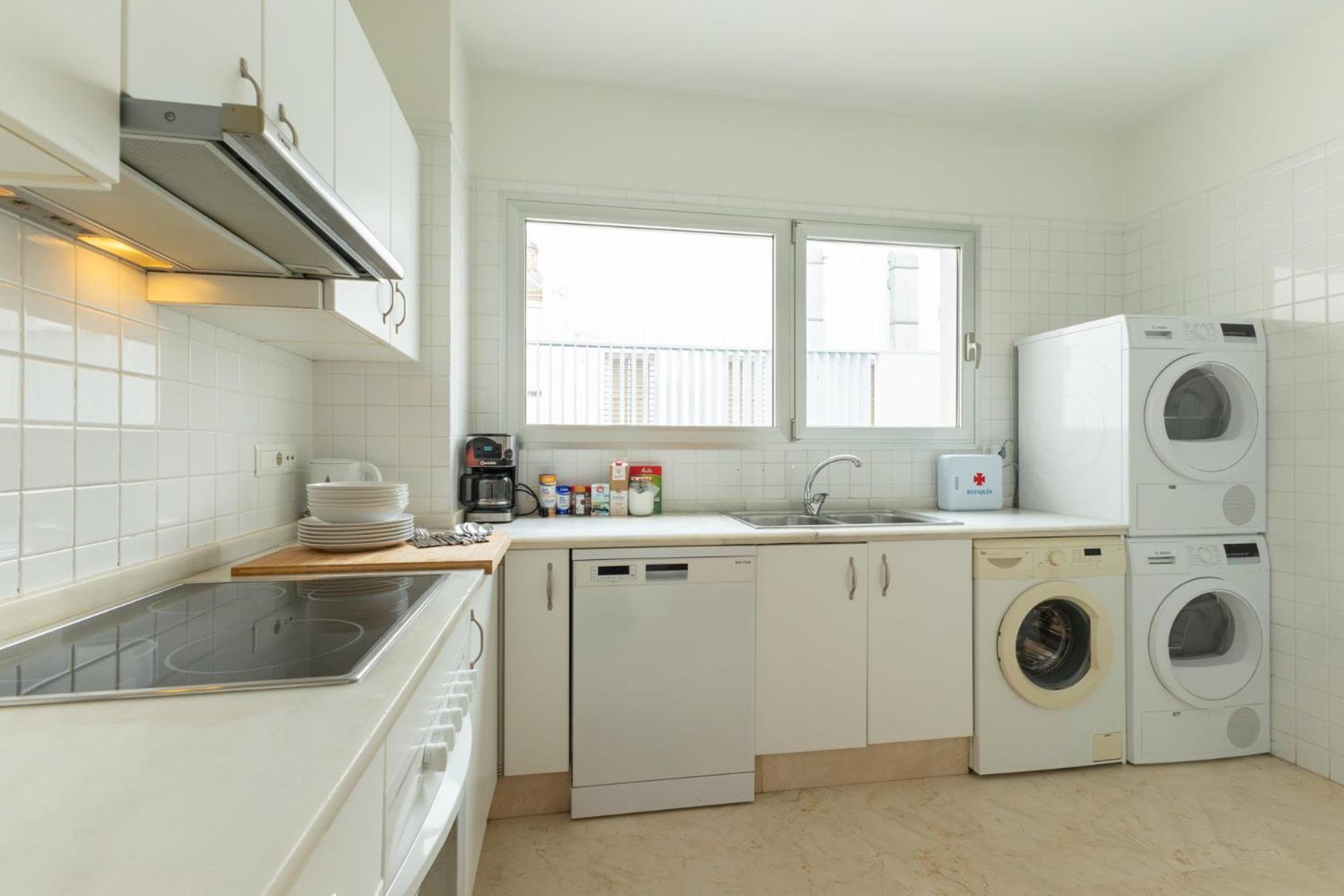 Tentudia Charming Apartments With Private Roof-Top Or Patio In San Bernardo By Ocityzen Sevilla Eksteriør bilde