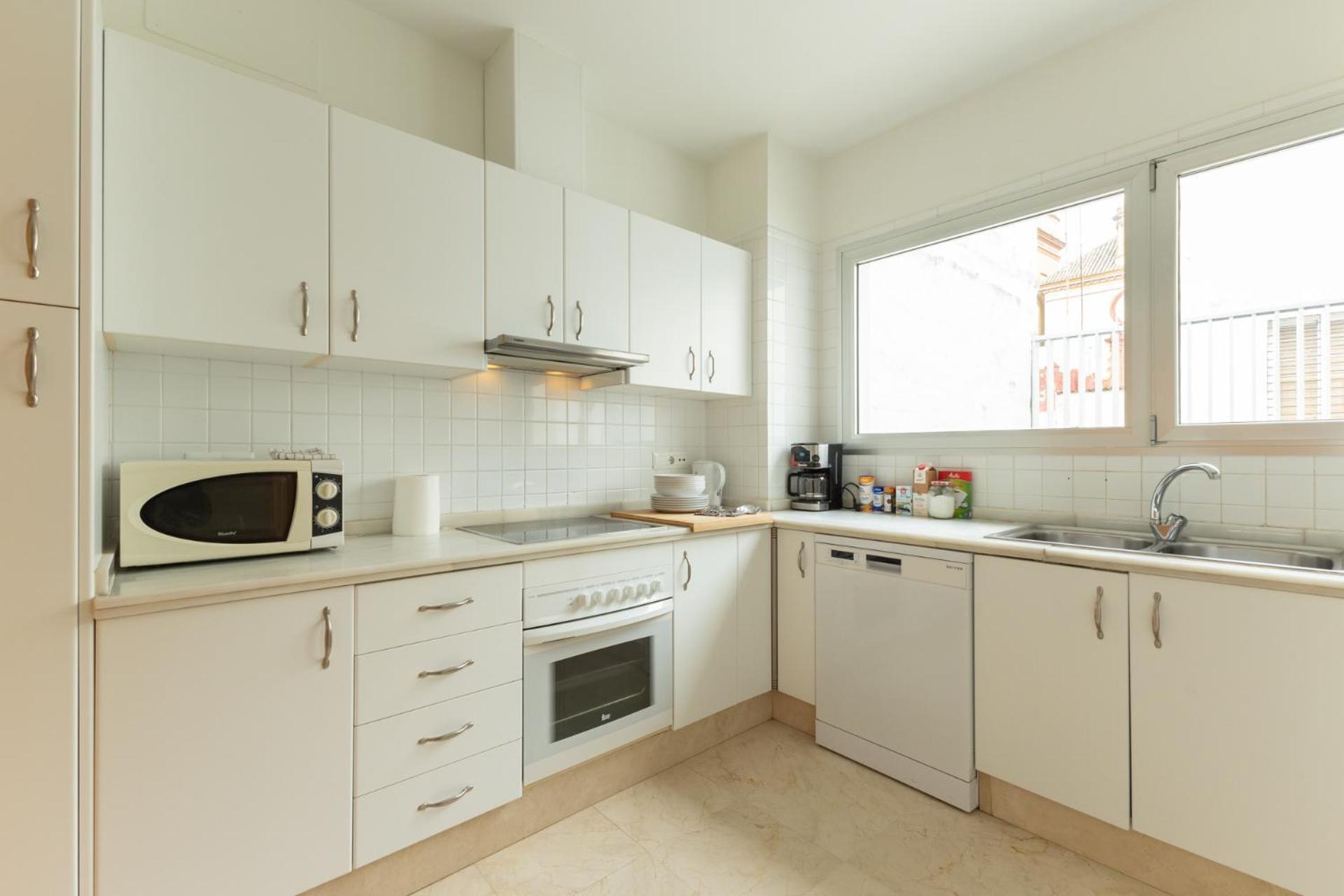Tentudia Charming Apartments With Private Roof-Top Or Patio In San Bernardo By Ocityzen Sevilla Eksteriør bilde