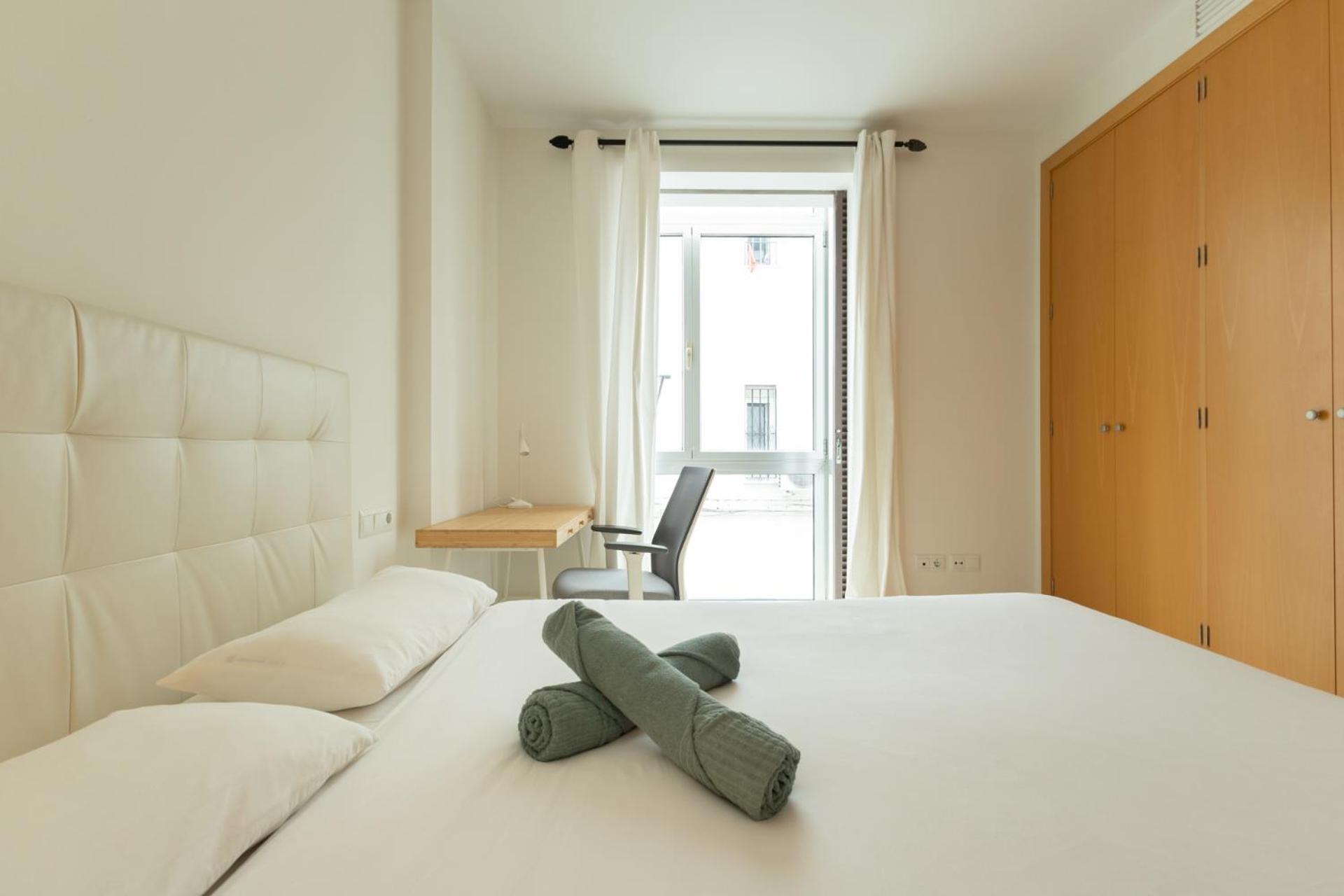 Tentudia Charming Apartments With Private Roof-Top Or Patio In San Bernardo By Ocityzen Sevilla Eksteriør bilde