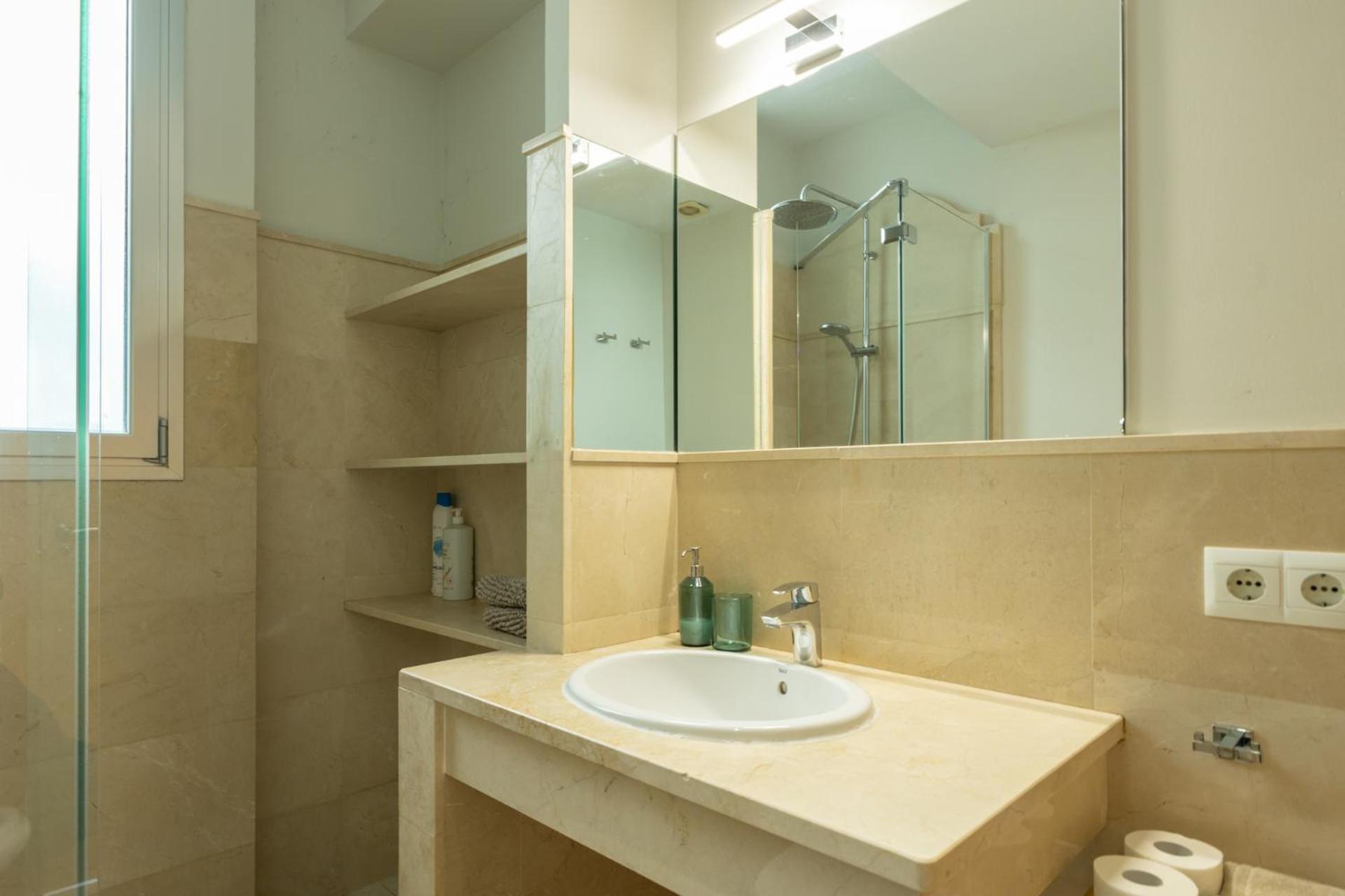 Tentudia Charming Apartments With Private Roof-Top Or Patio In San Bernardo By Ocityzen Sevilla Eksteriør bilde
